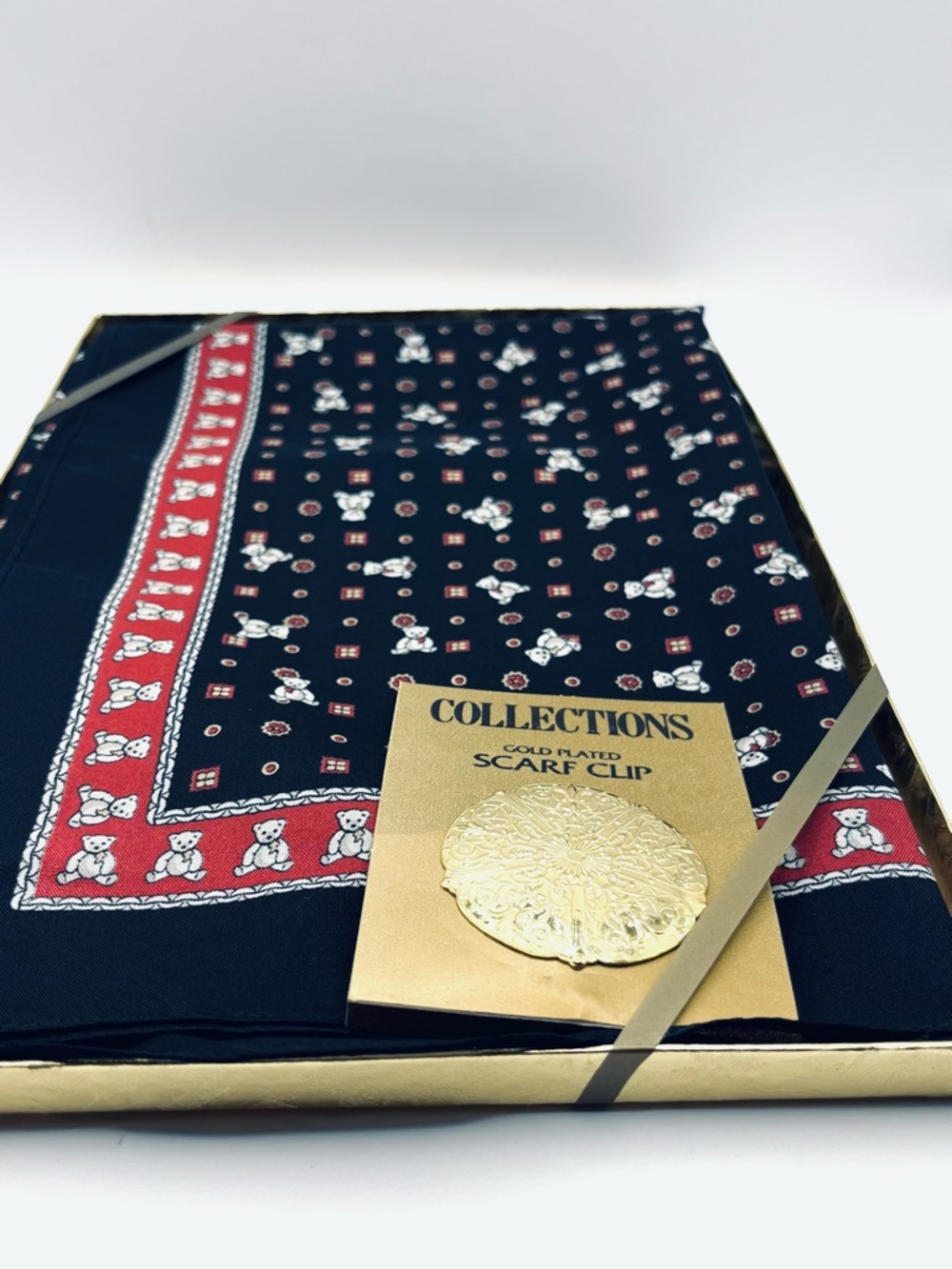 Black & Red Teddy Print Scarf with Gold-Plated Clip Made in Italy 30 x 30